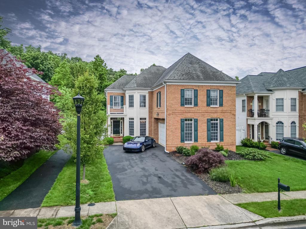 710 BRANNOCK TERRACE
