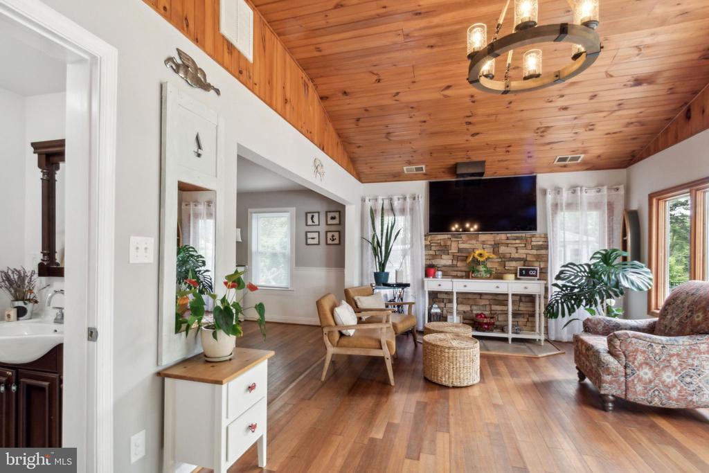 866 MILL CREEK ROAD