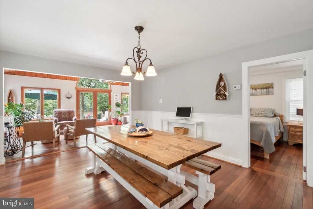 866 MILL CREEK ROAD