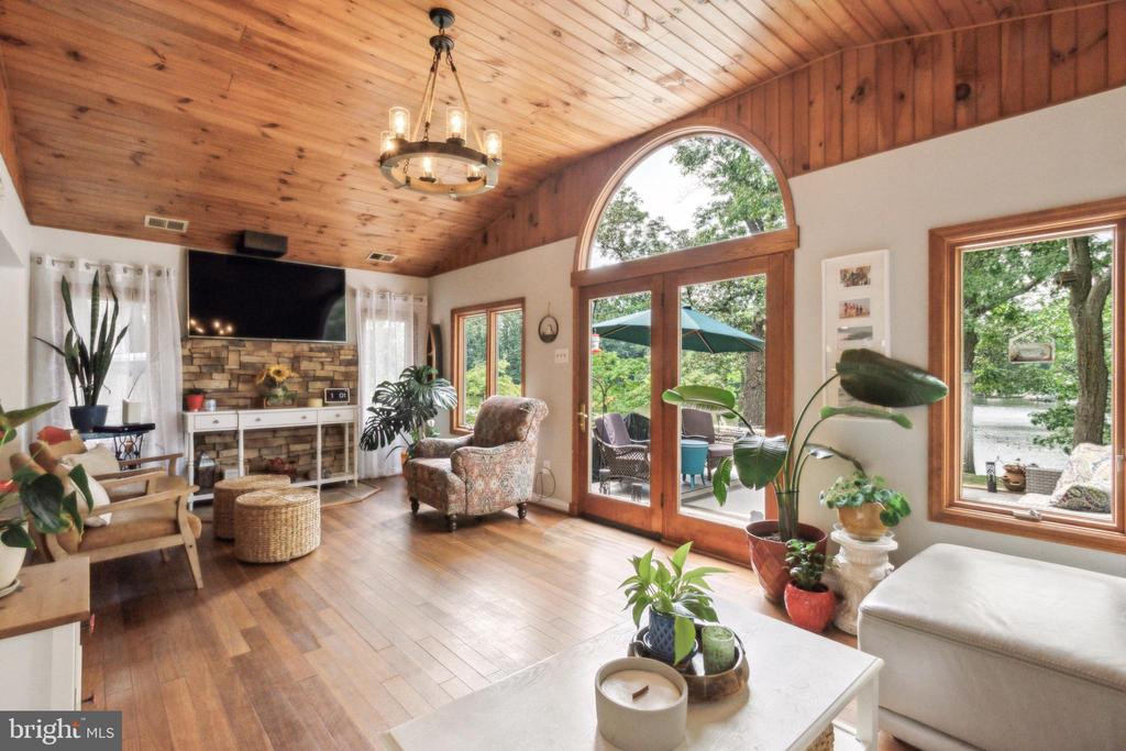 866 MILL CREEK ROAD