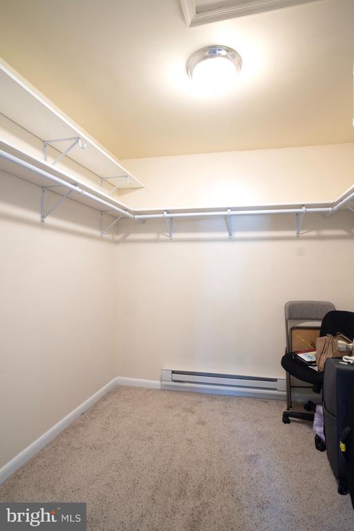 8234 ROANOKE COURT