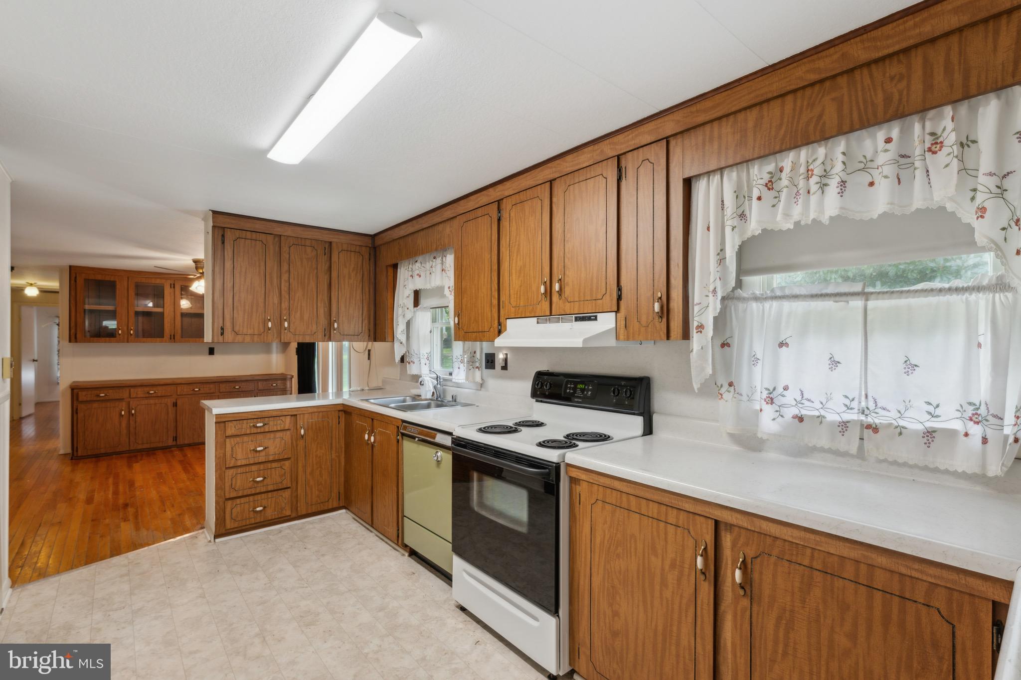 1355 SEVERN ROAD