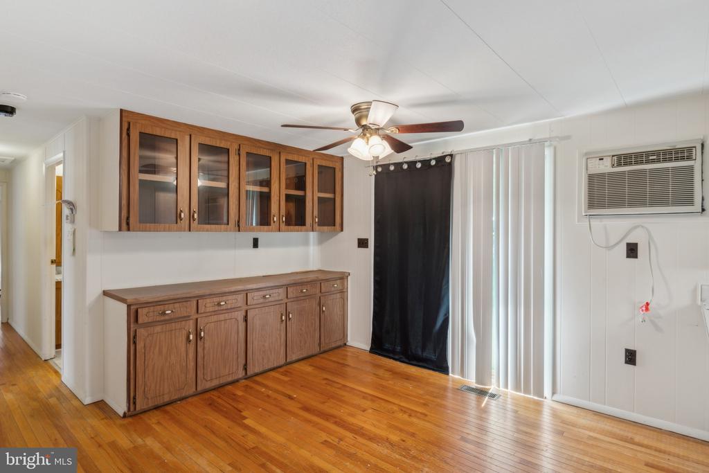 1355 SEVERN ROAD
