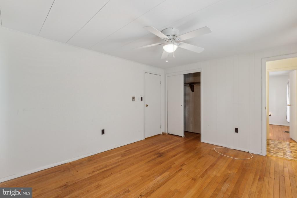 1355 SEVERN ROAD
