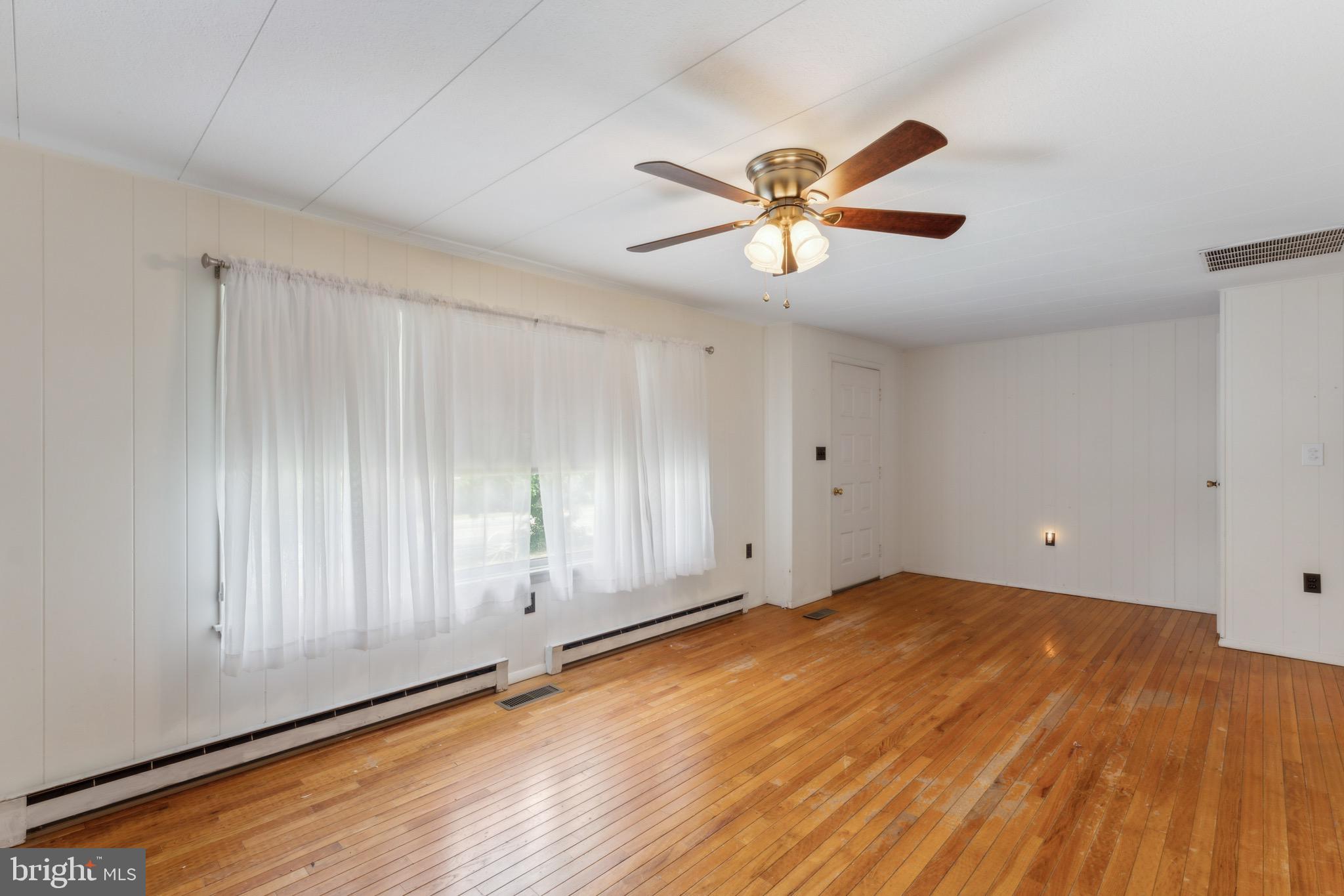 1355 SEVERN ROAD