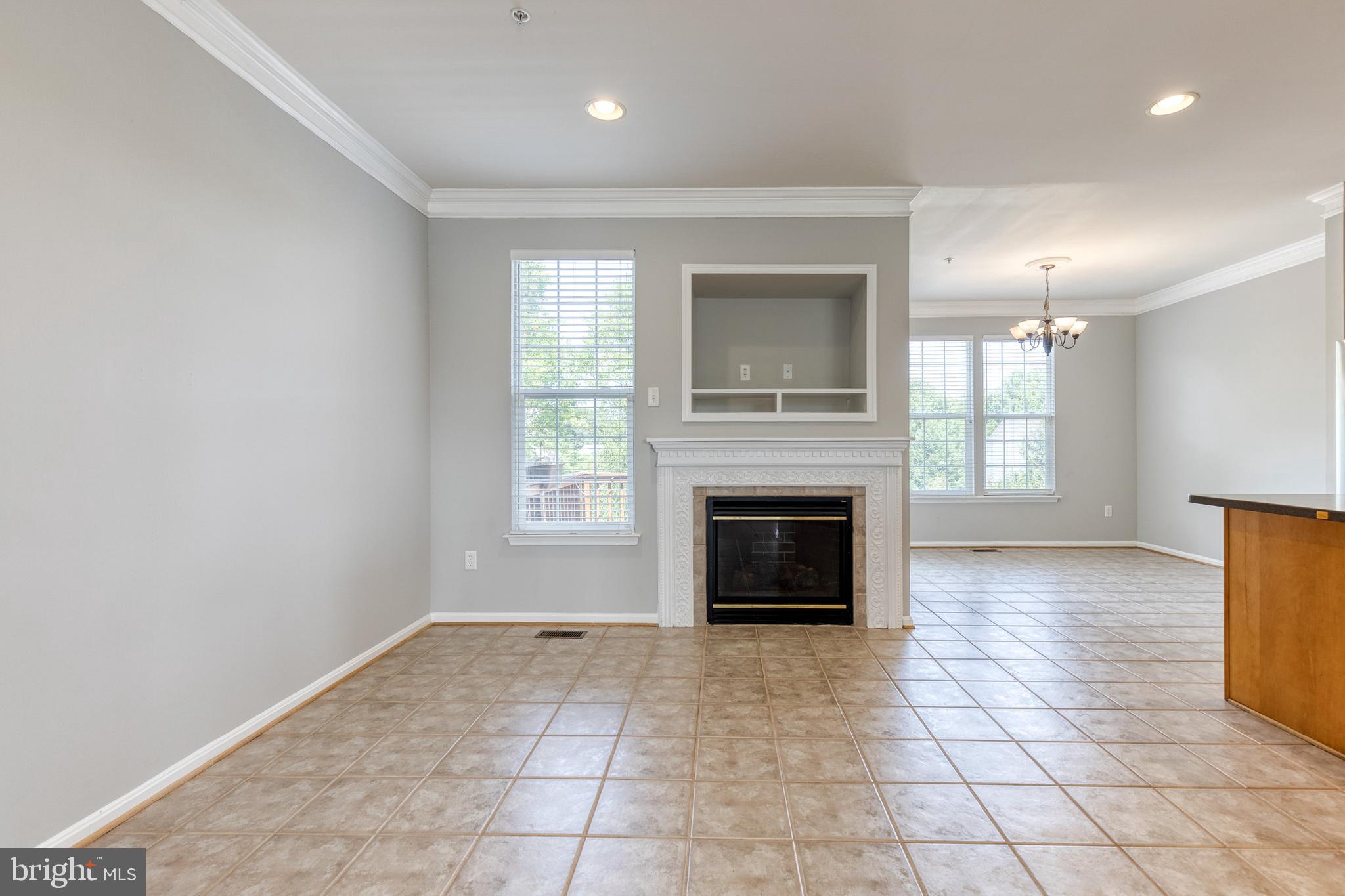 2550 JUNCO COURT