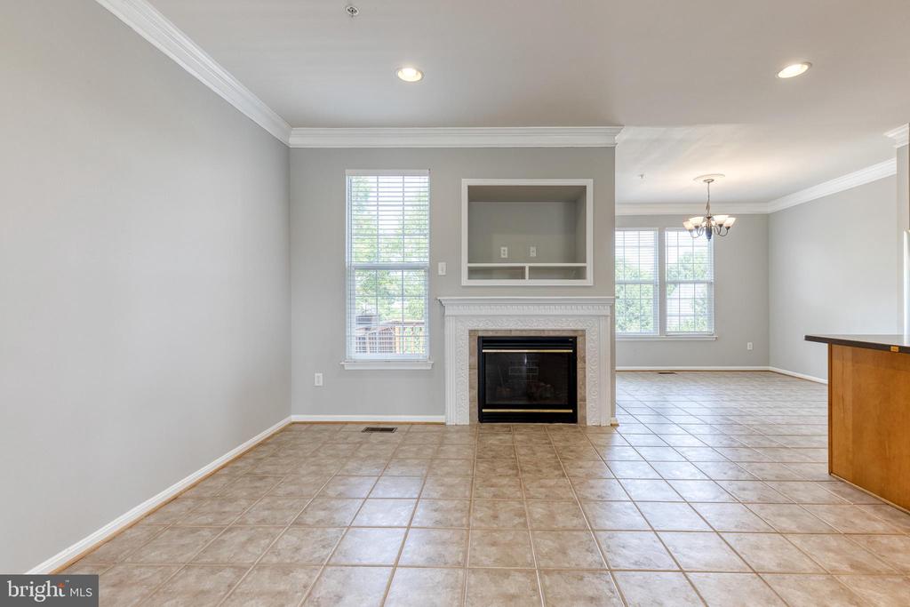 2550 JUNCO COURT