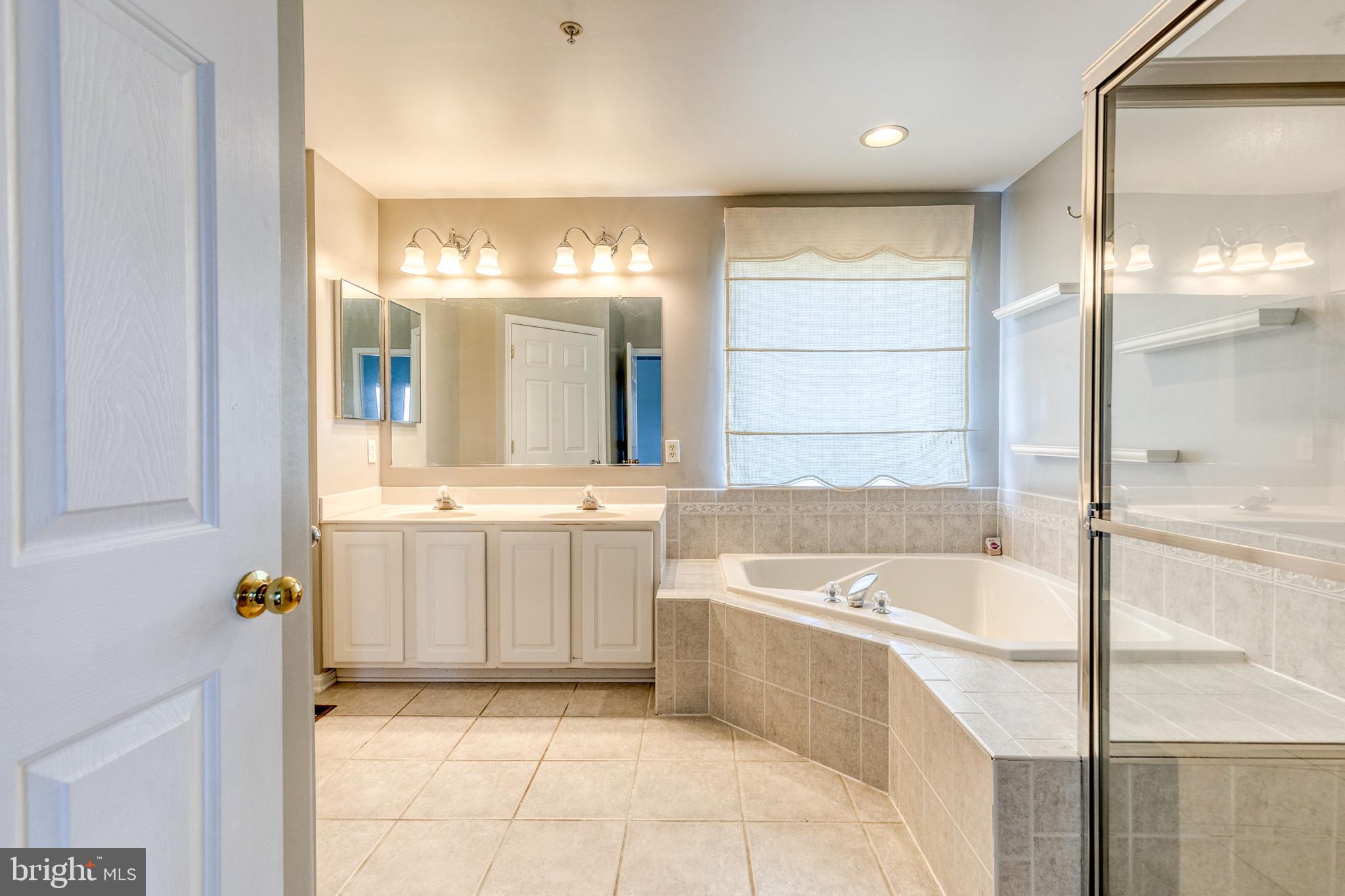 2550 JUNCO COURT