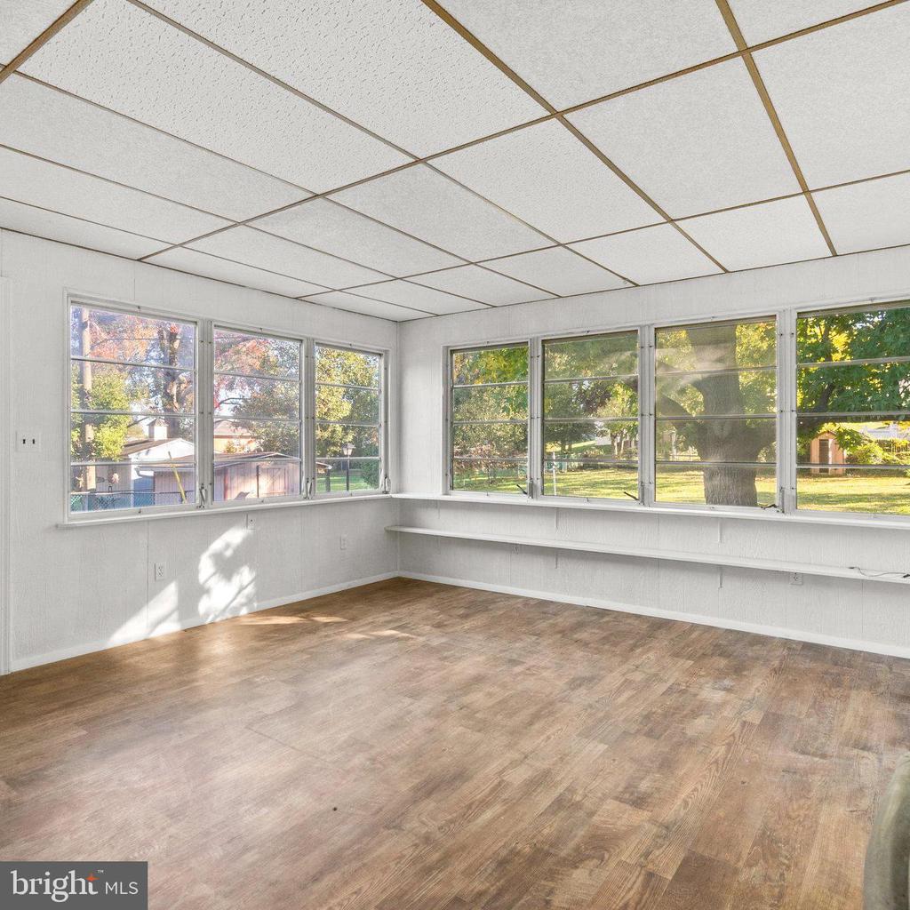 531 FOREST VIEW ROAD