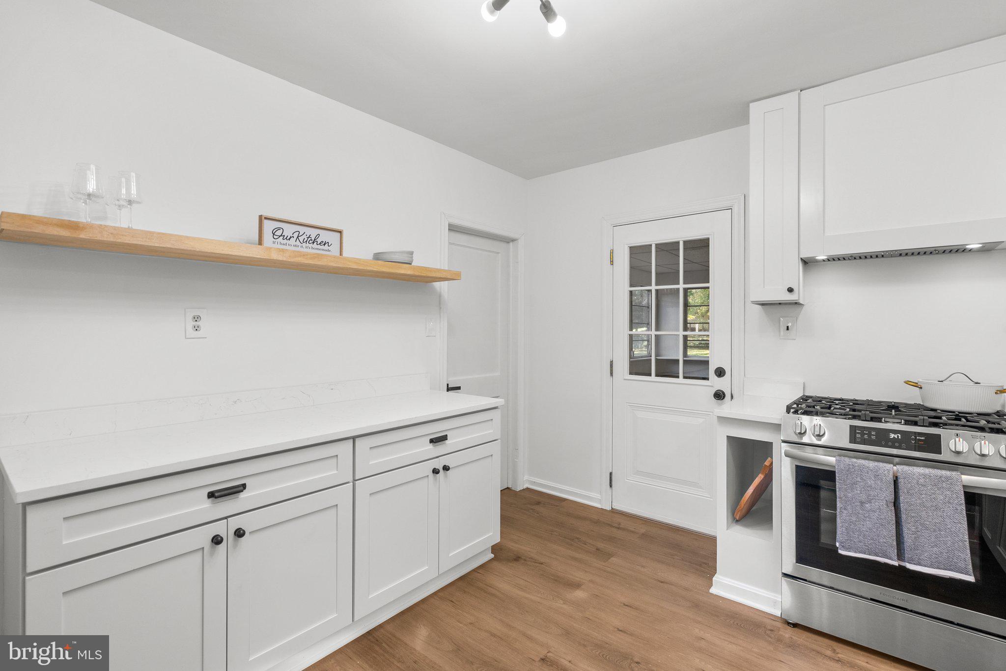 531 FOREST VIEW ROAD