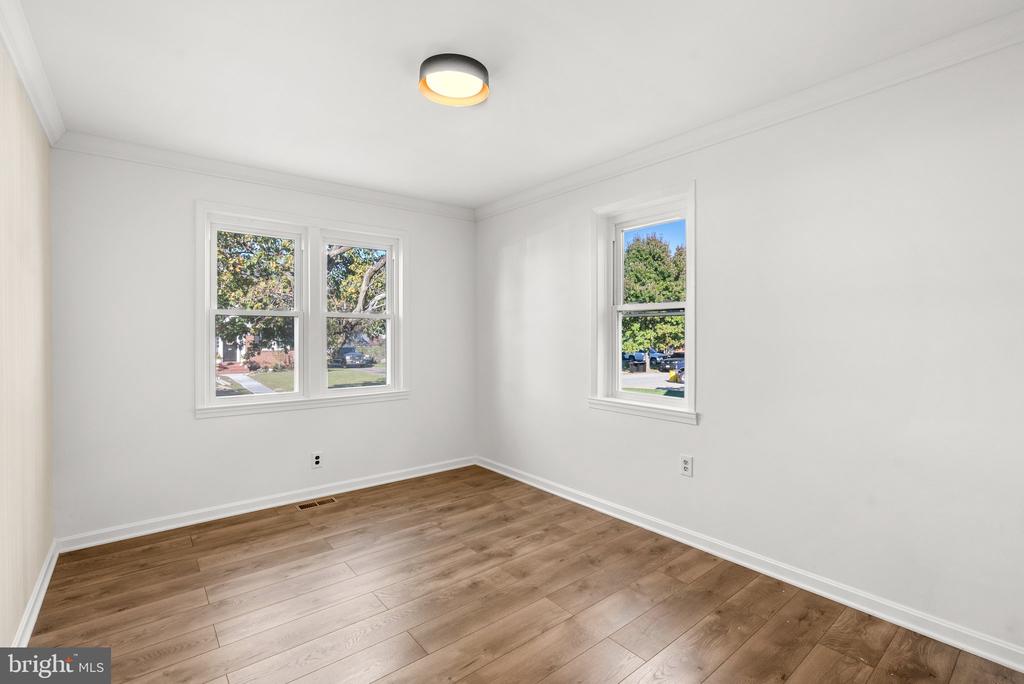531 FOREST VIEW ROAD