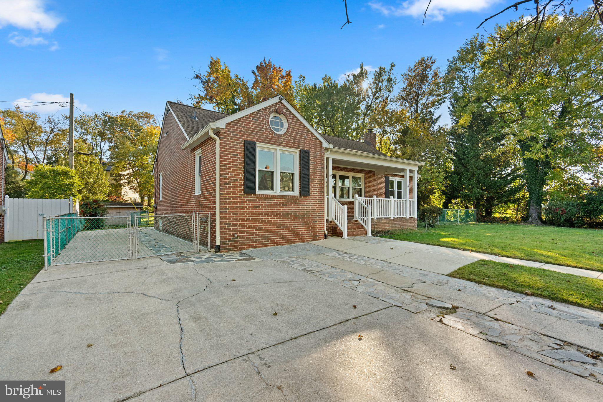 531 FOREST VIEW ROAD