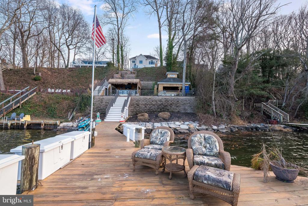1146 SEVERNVIEW DRIVE