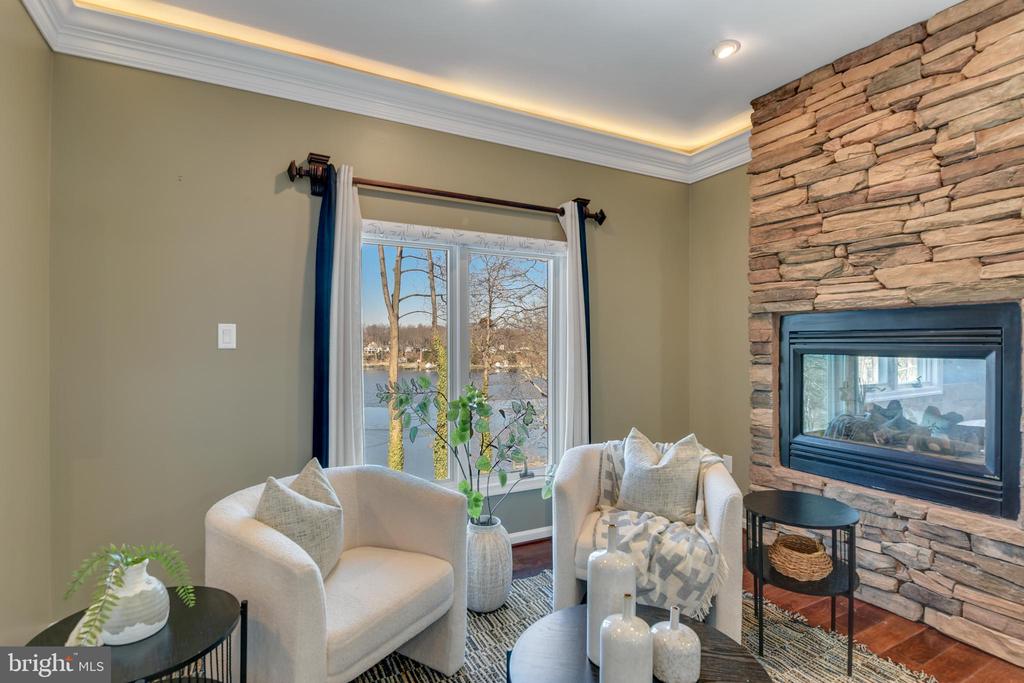 1146 SEVERNVIEW DRIVE