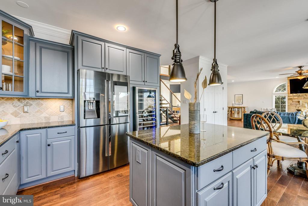 1146 SEVERNVIEW DRIVE