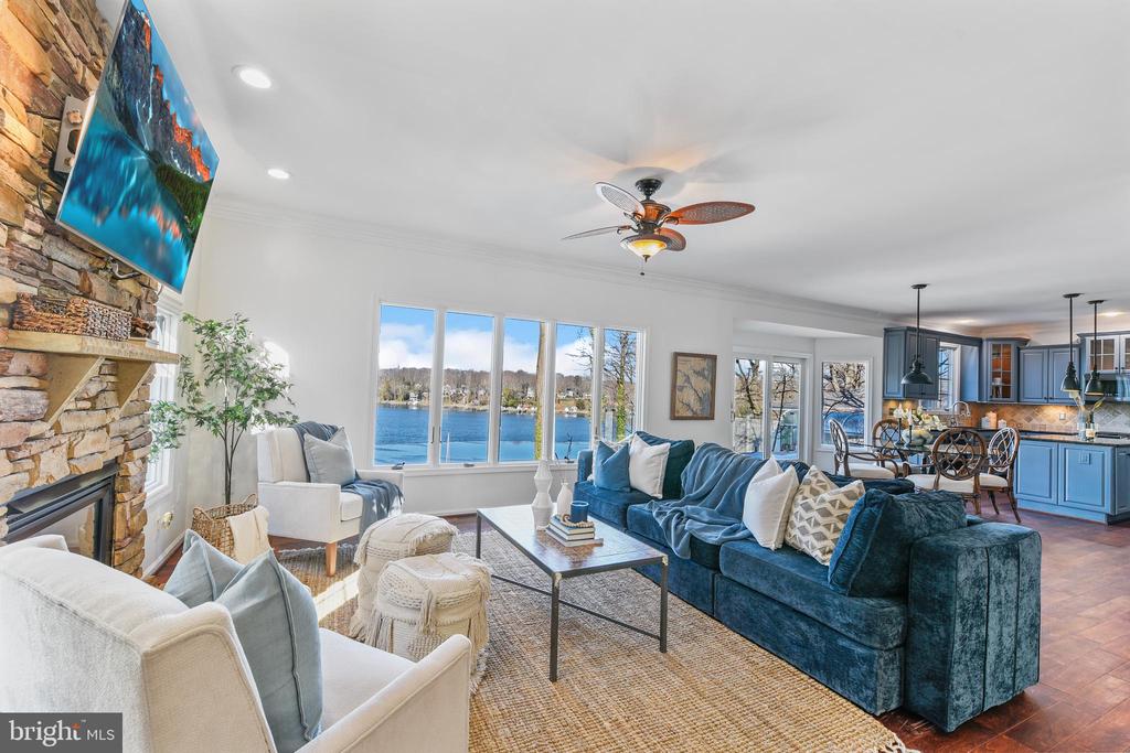 1146 SEVERNVIEW DRIVE