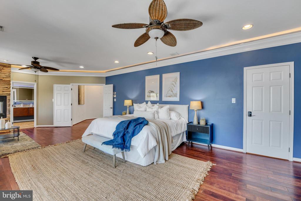 1146 SEVERNVIEW DRIVE
