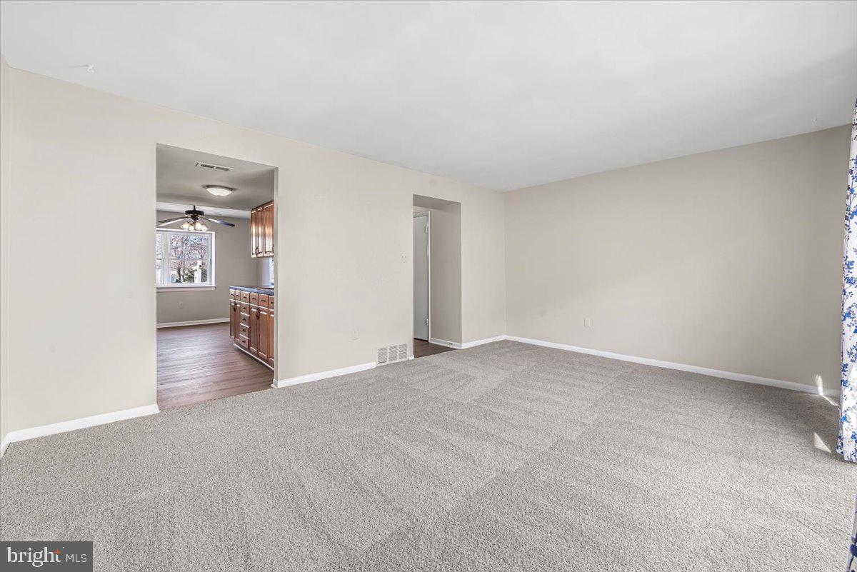 6449 HERITAGE HILL DRIVE