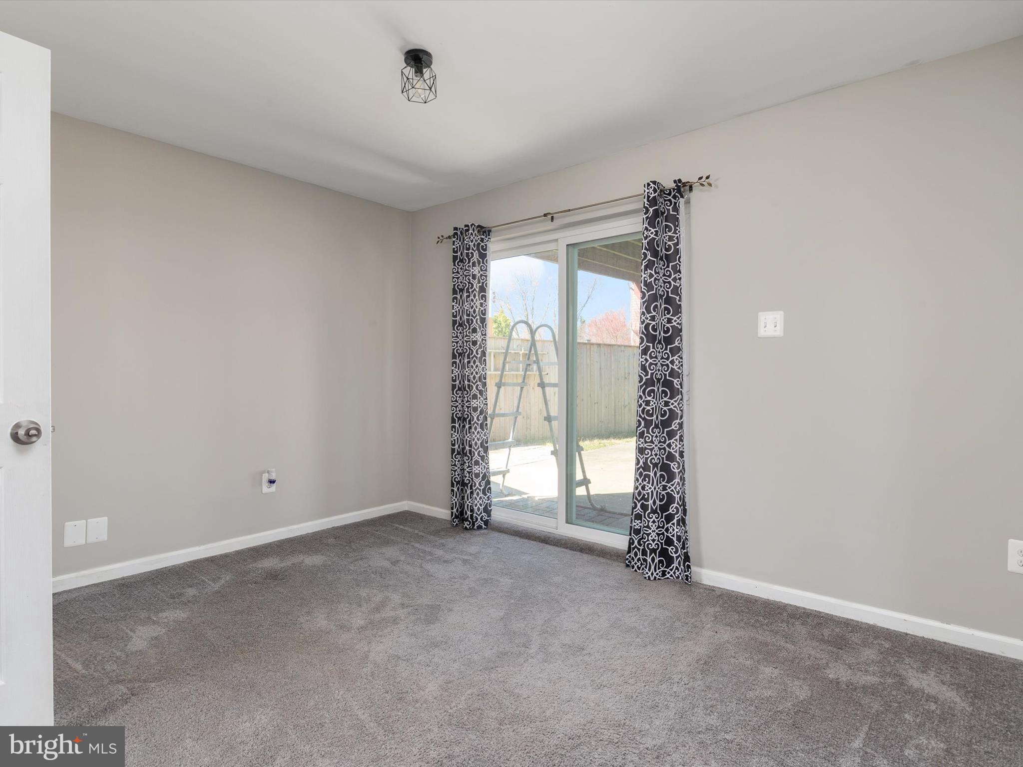 1739 REMINGTON DRIVE