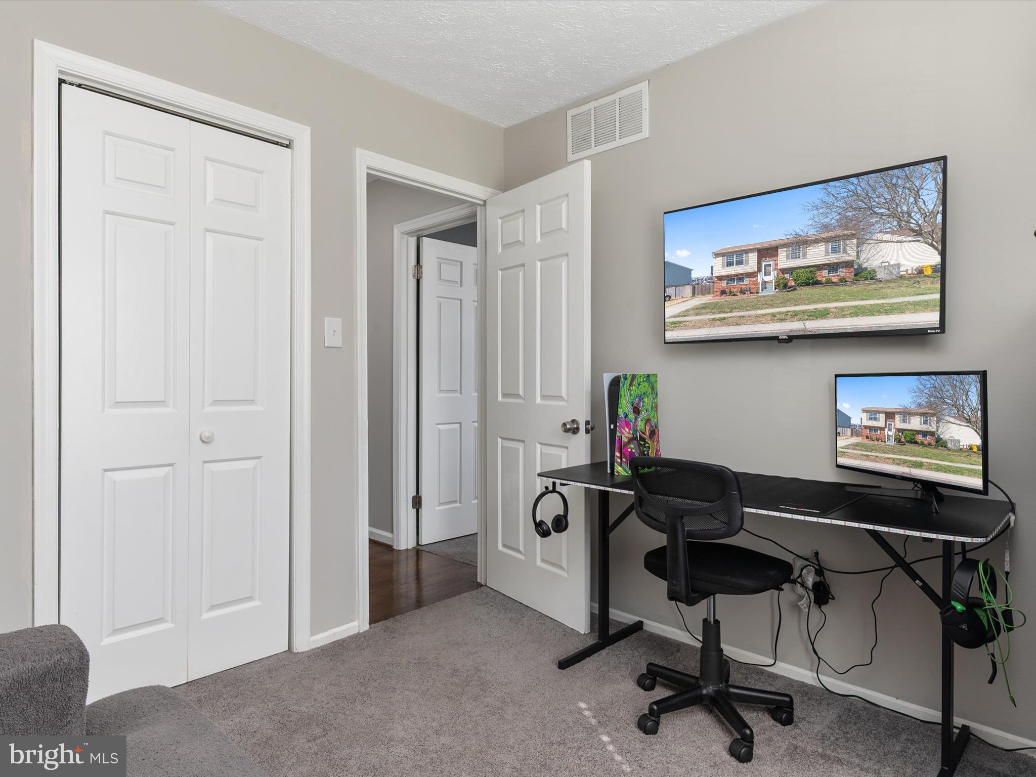1739 REMINGTON DRIVE