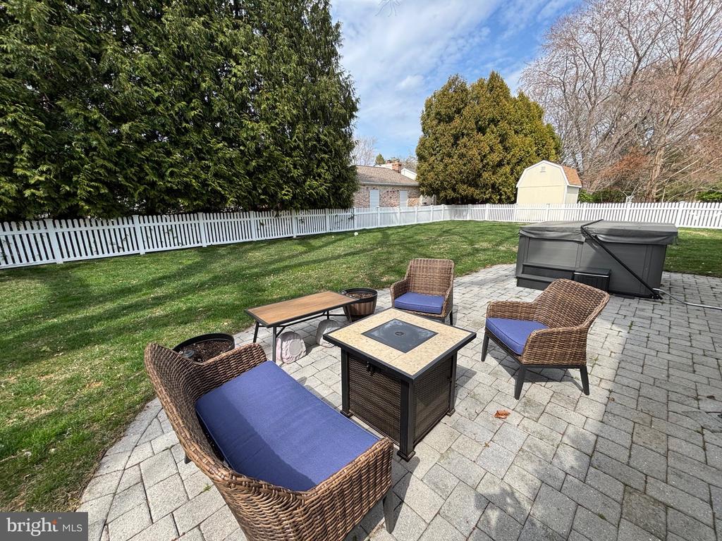 688 RED CEDAR ROAD