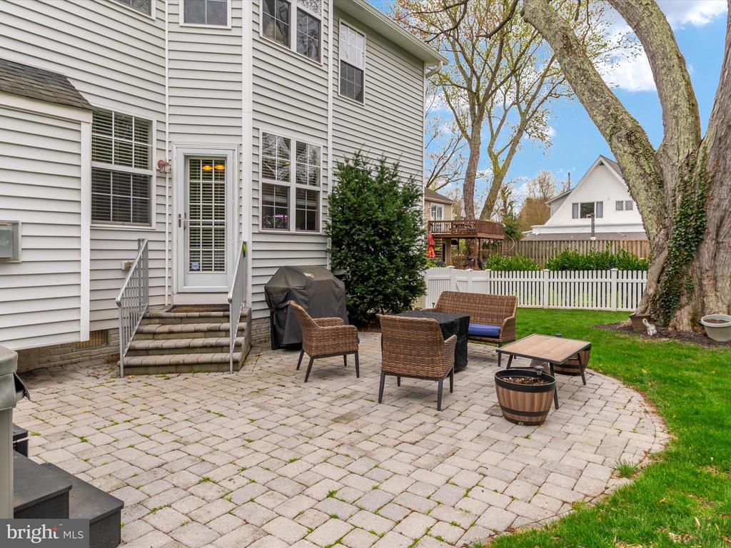 688 RED CEDAR ROAD