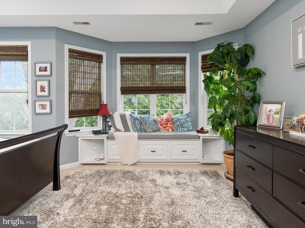 688 RED CEDAR ROAD