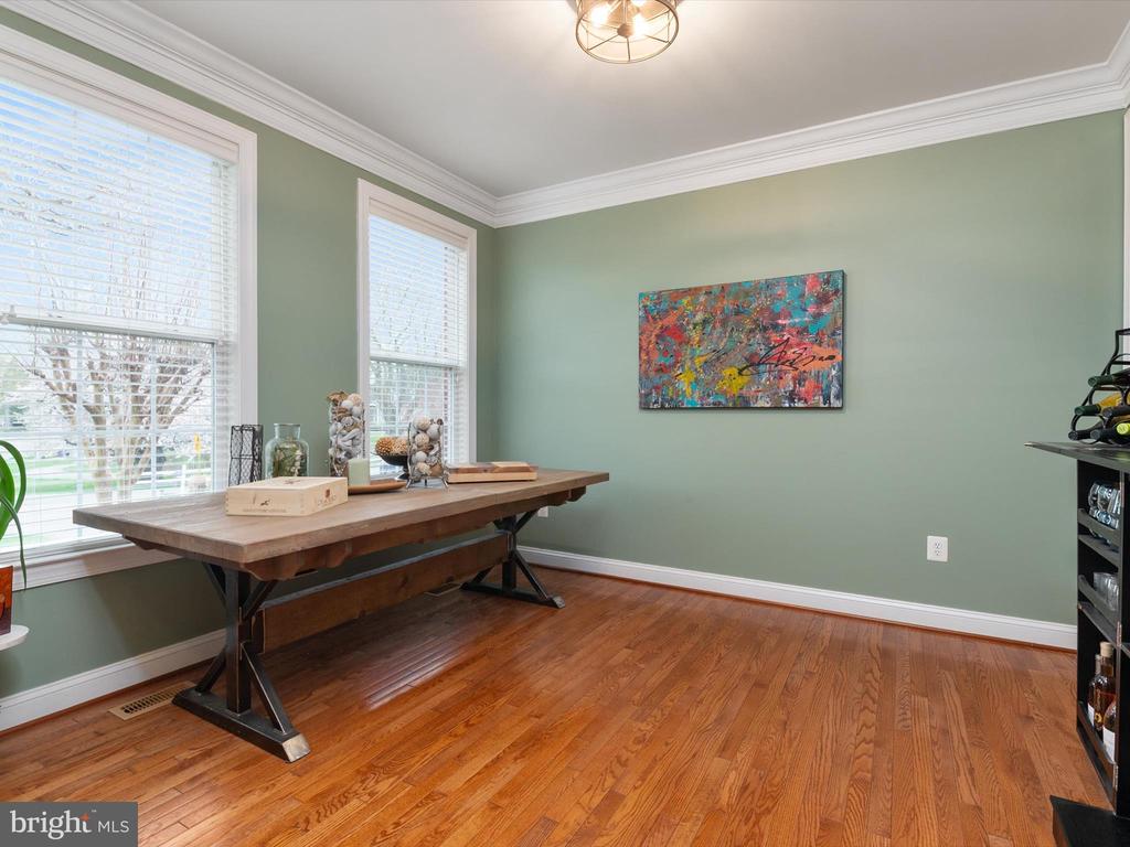 688 RED CEDAR ROAD