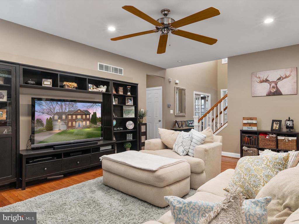 688 RED CEDAR ROAD