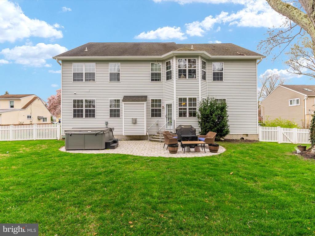 688 RED CEDAR ROAD