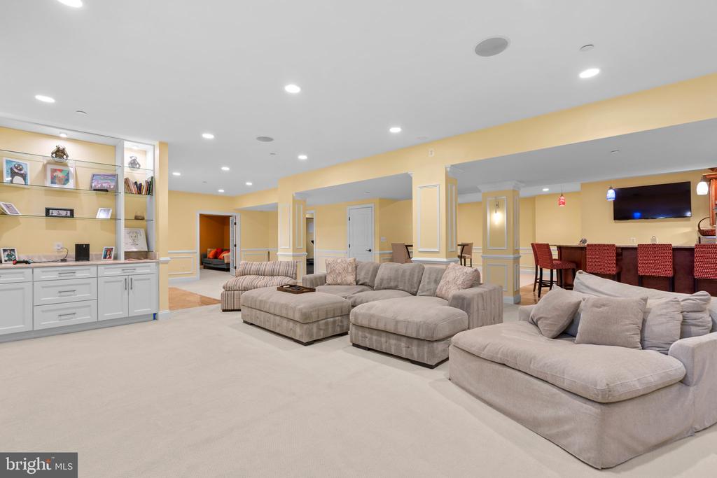 2000 HAVERFORD CIRCLE