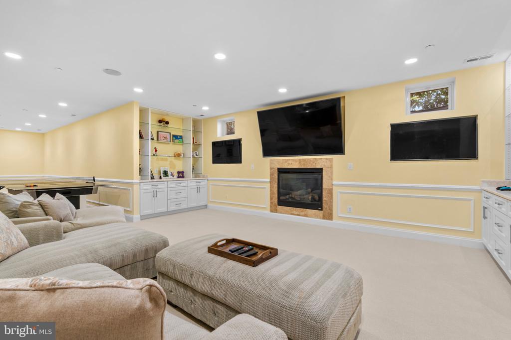 2000 HAVERFORD CIRCLE