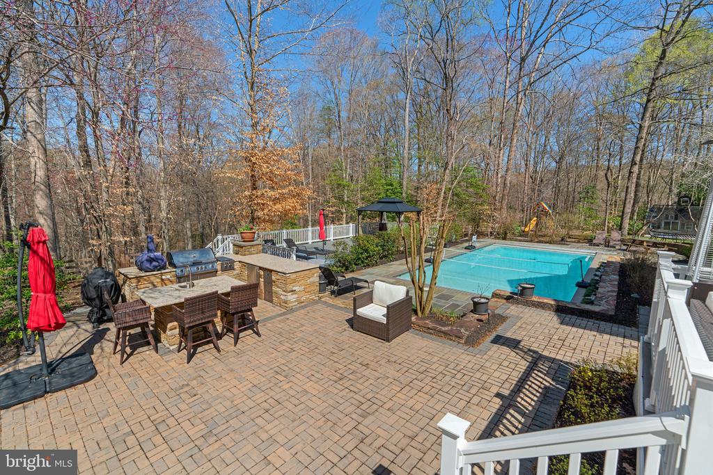 2000 HAVERFORD CIRCLE