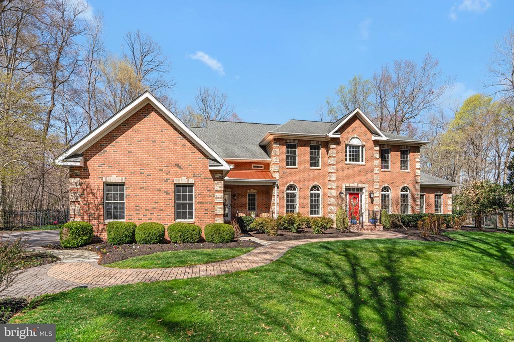 2000 HAVERFORD CIRCLE