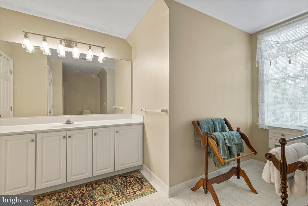 795 HARNESS CREEK VIEW DRIVE