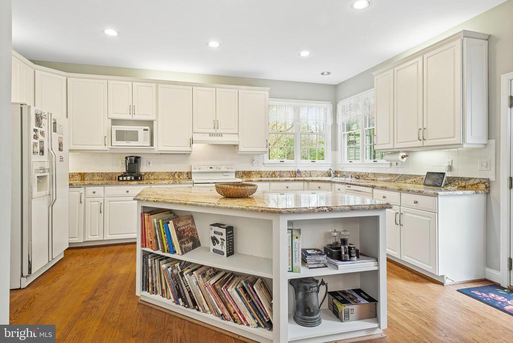 795 HARNESS CREEK VIEW DRIVE
