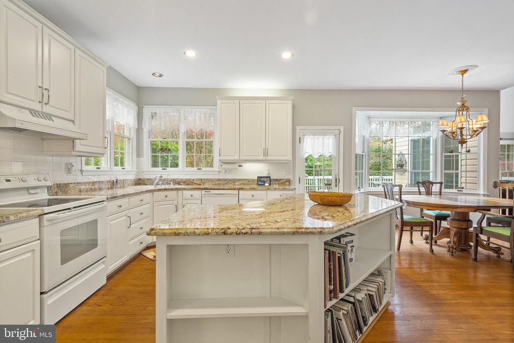 795 HARNESS CREEK VIEW DRIVE