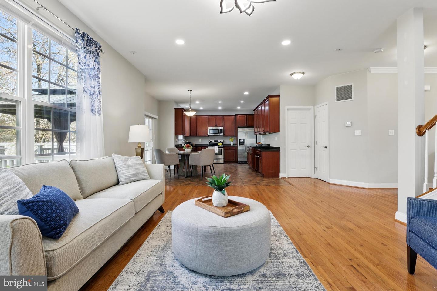 1518 Monard Ave