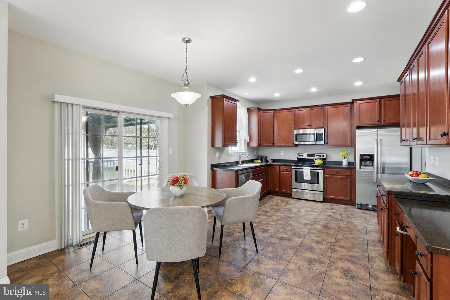 1518 Monard Ave