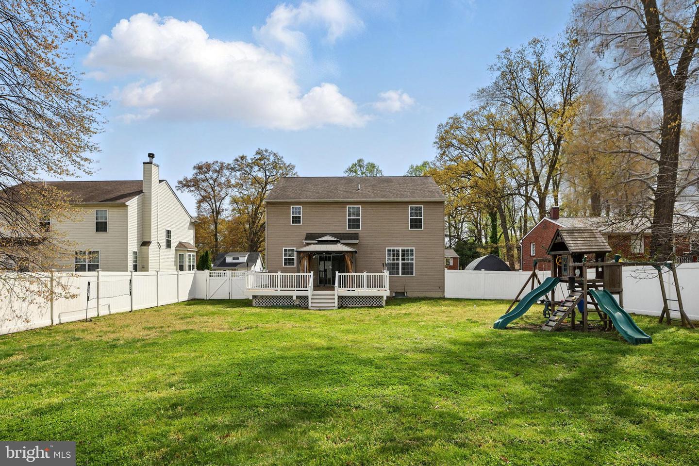 1518 Monard Ave