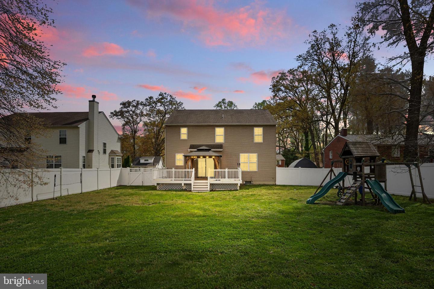 1518 Monard Ave