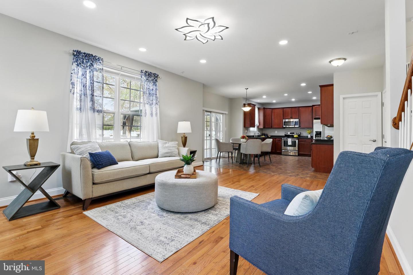 1518 Monard Ave
