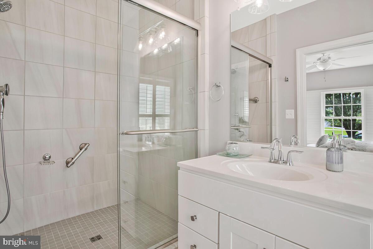 1506 WHITE TAIL DEER COURT