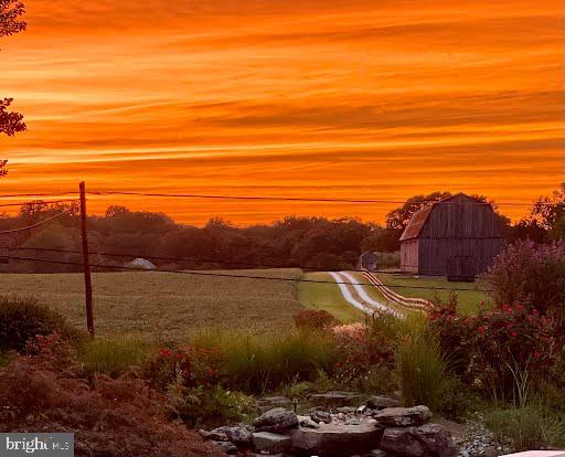 1506 WHITE TAIL DEER COURT