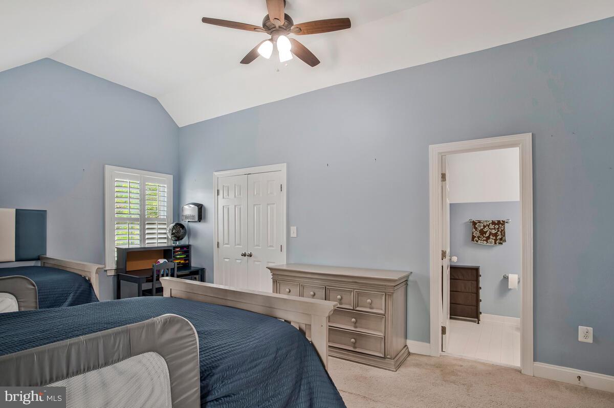 1506 WHITE TAIL DEER COURT