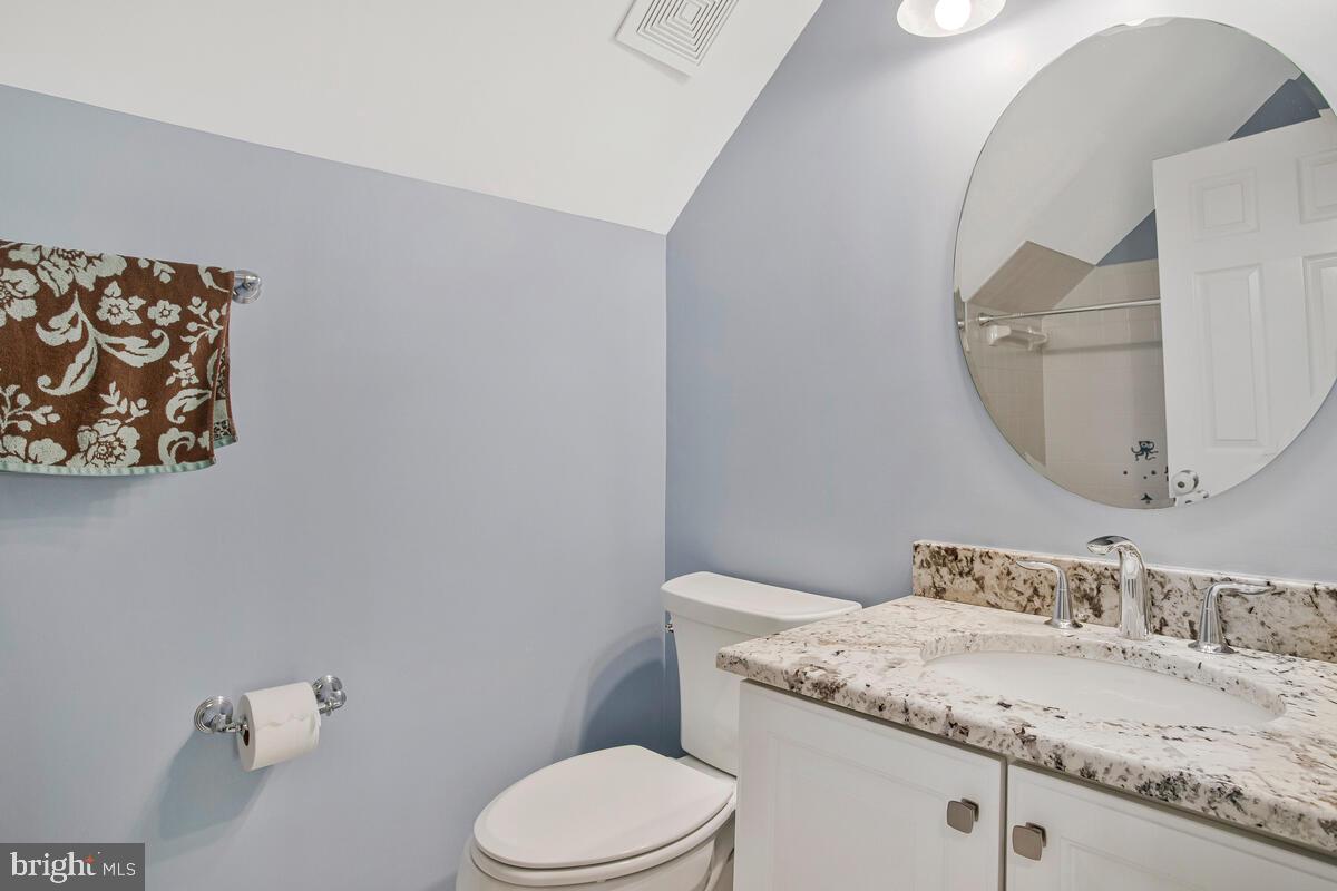 1506 WHITE TAIL DEER COURT