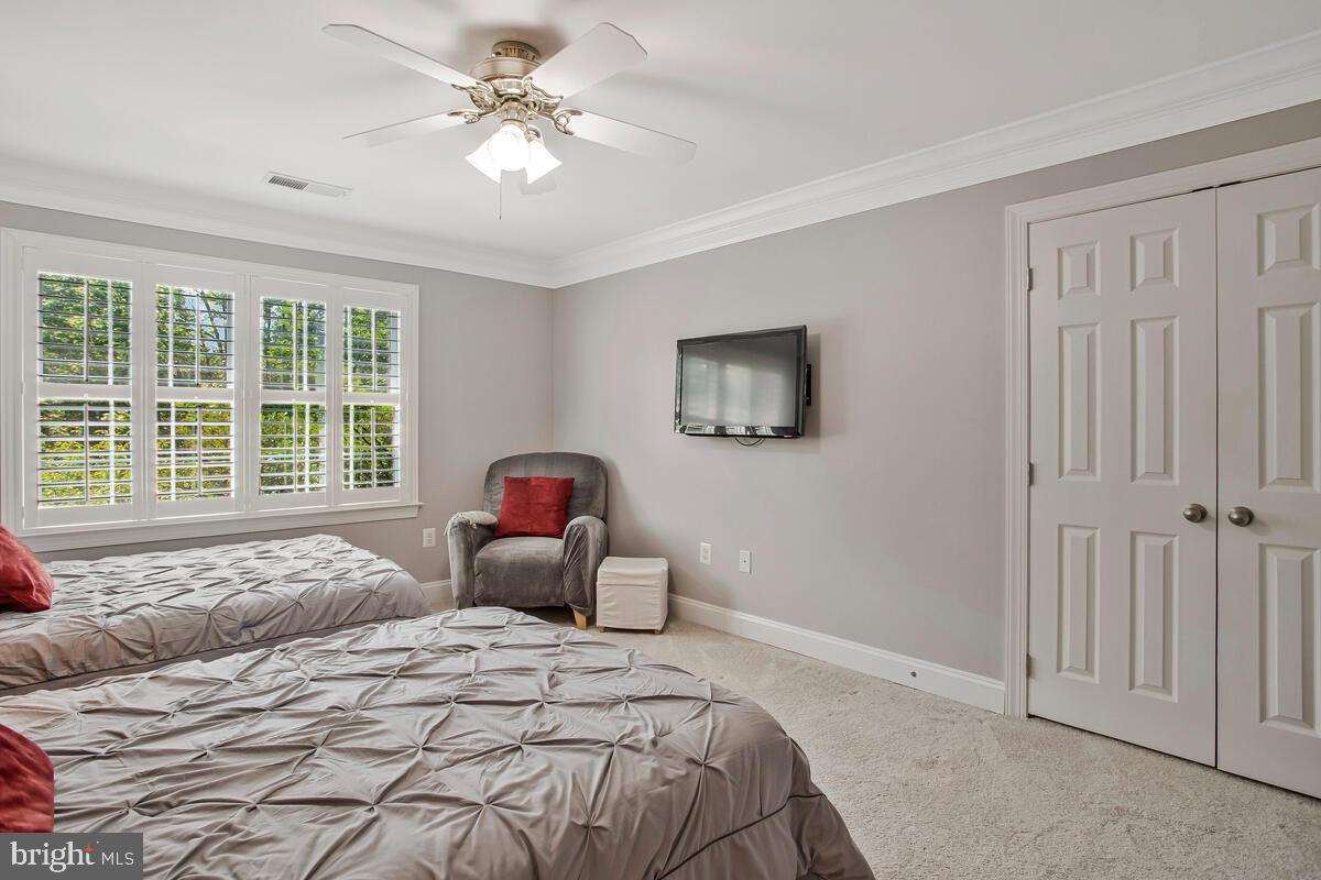 1506 WHITE TAIL DEER COURT