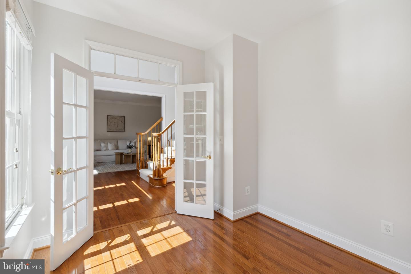 602 Yawl Ct
