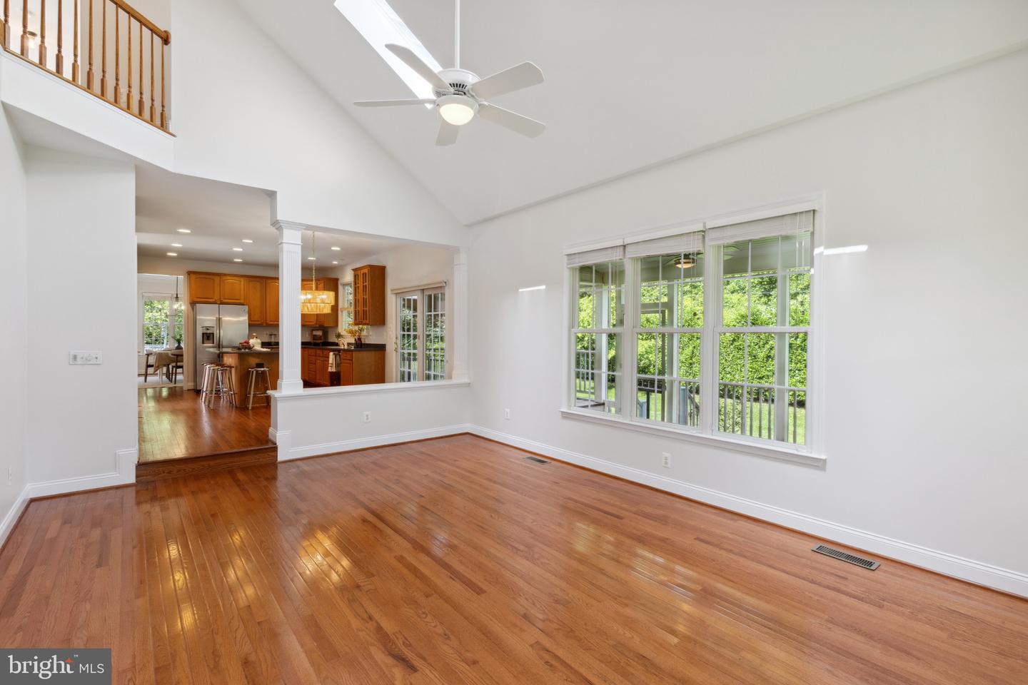 602 Yawl Ct