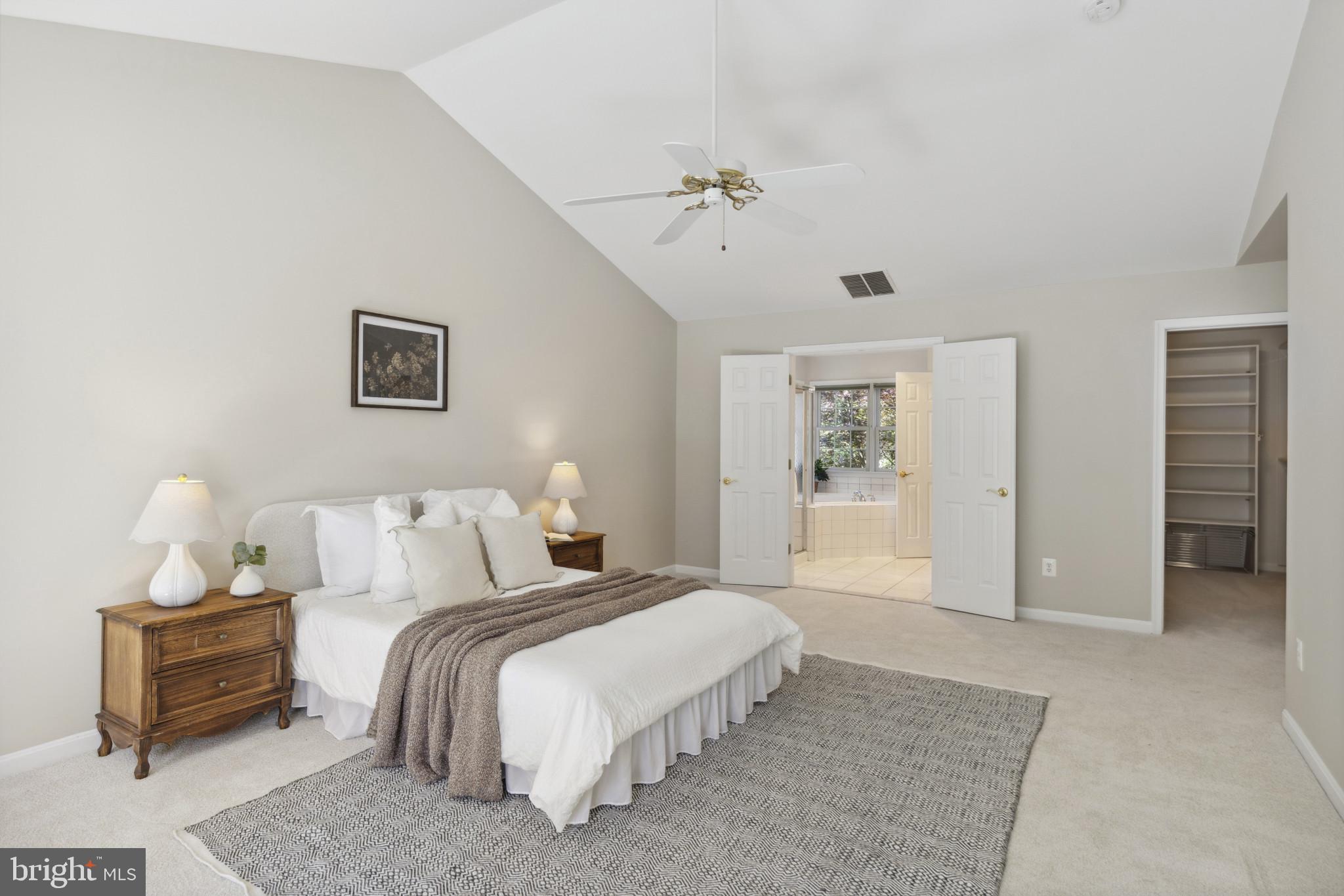 602 Yawl Ct